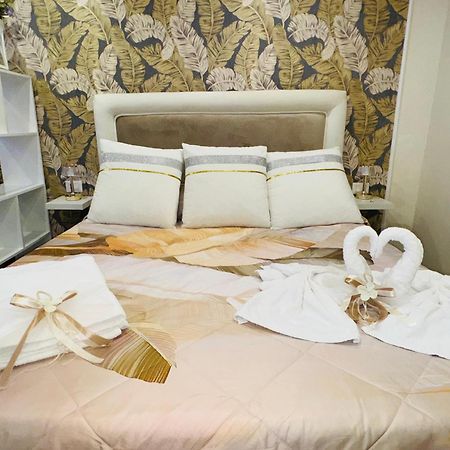La Dimora Dei Sogni Sedil Capuano Home Suite Наполи Екстериор снимка