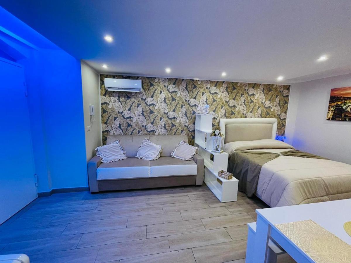 La Dimora Dei Sogni Sedil Capuano Home Suite Наполи Екстериор снимка