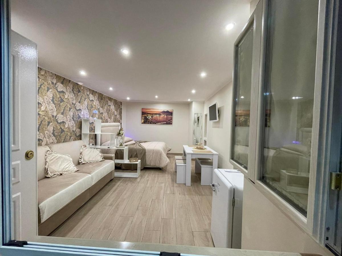 La Dimora Dei Sogni Sedil Capuano Home Suite Наполи Екстериор снимка