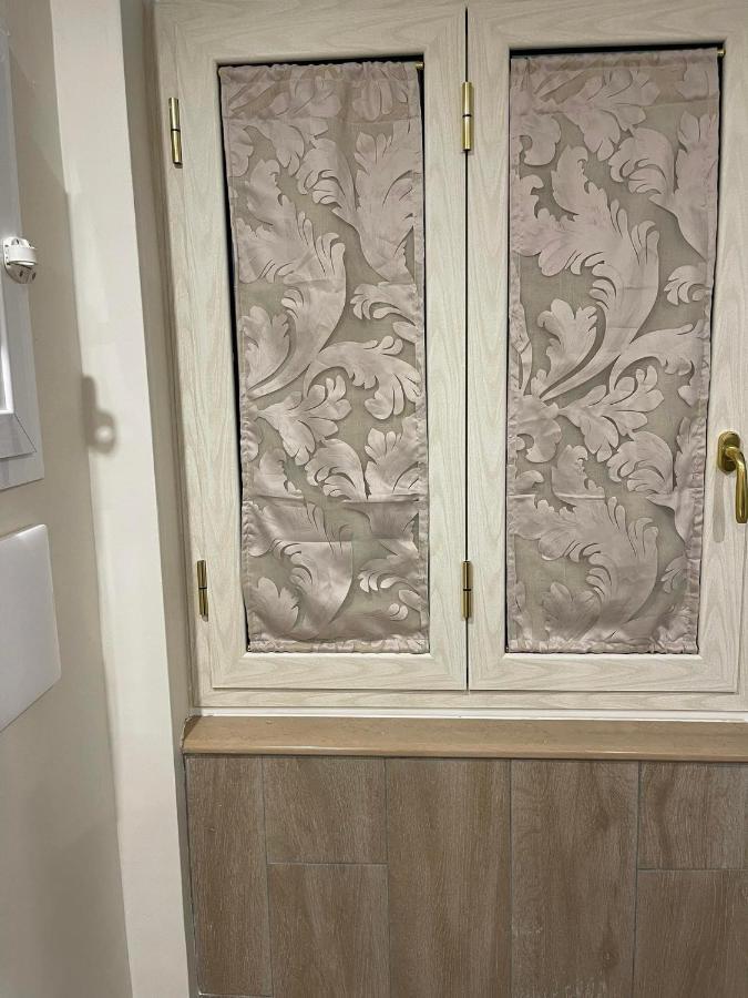 La Dimora Dei Sogni Sedil Capuano Home Suite Наполи Екстериор снимка