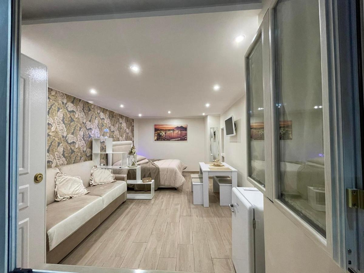 La Dimora Dei Sogni Sedil Capuano Home Suite Наполи Екстериор снимка