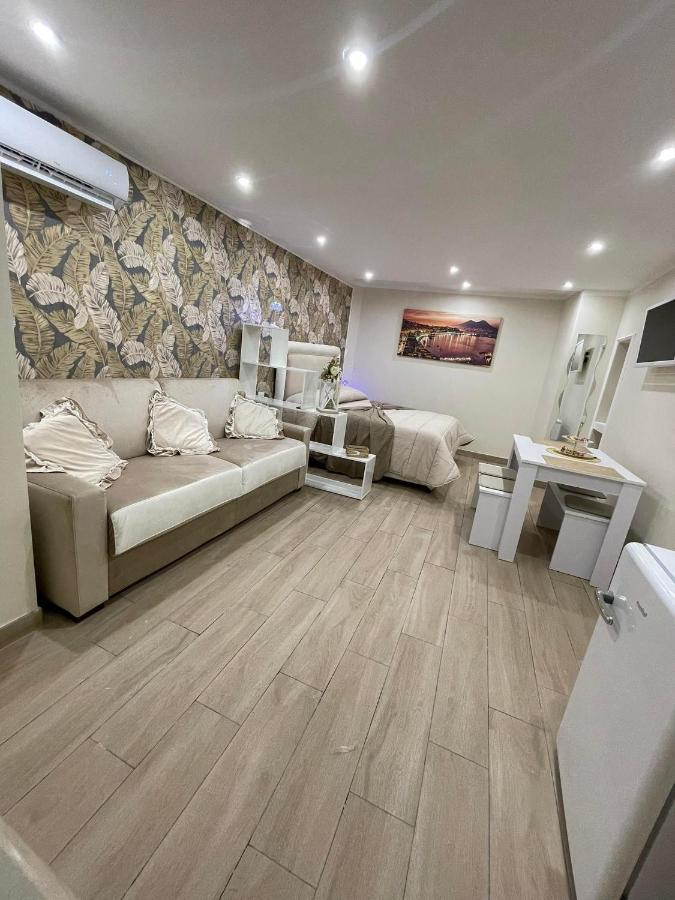 La Dimora Dei Sogni Sedil Capuano Home Suite Наполи Екстериор снимка