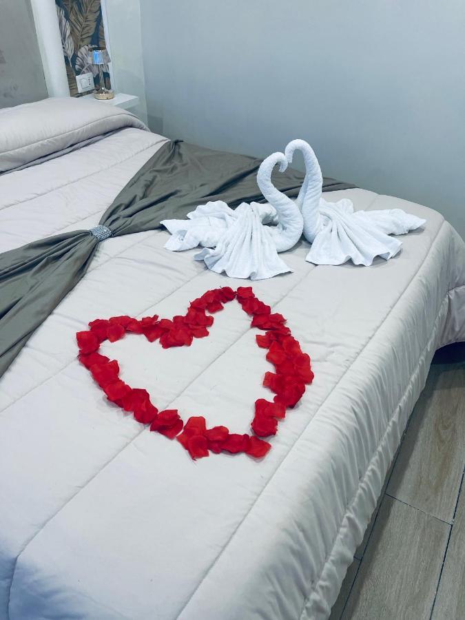 La Dimora Dei Sogni Sedil Capuano Home Suite Наполи Екстериор снимка
